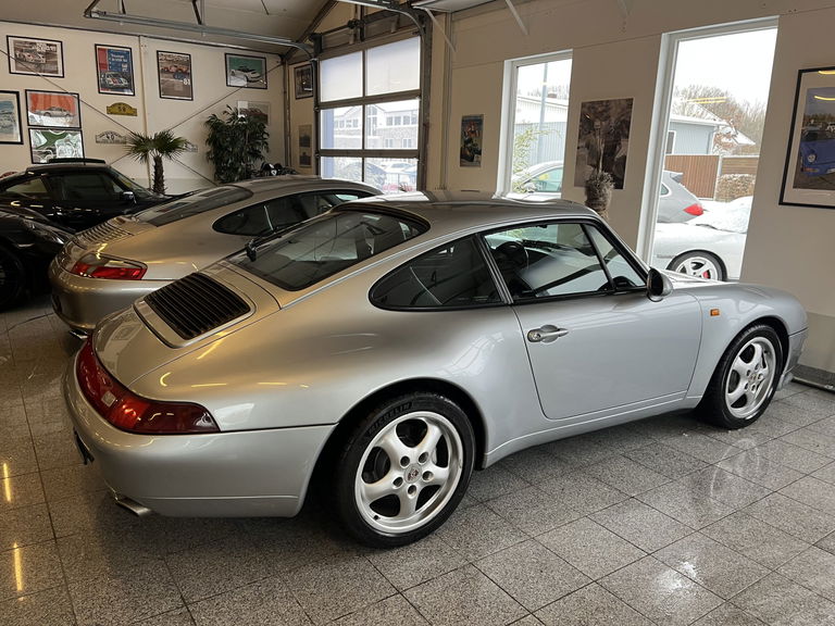 Porsche 993 Carrera 4
