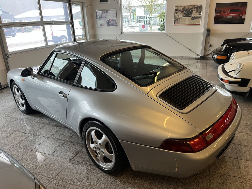 Porsche 993 Carrera 4