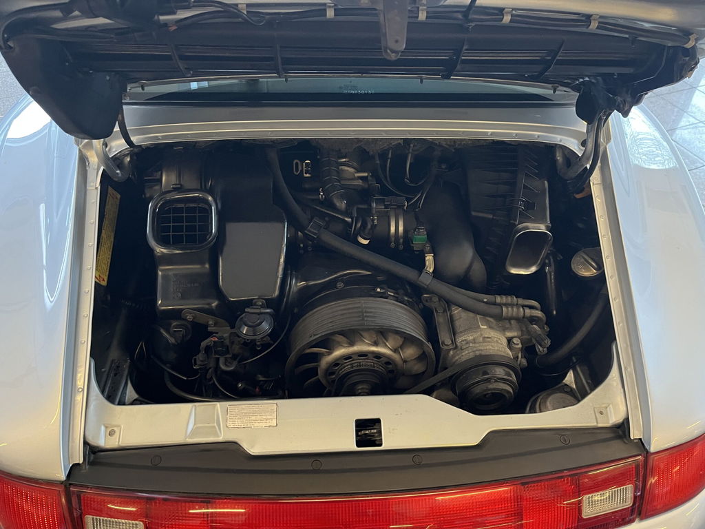 Porsche 993 Carrera 4