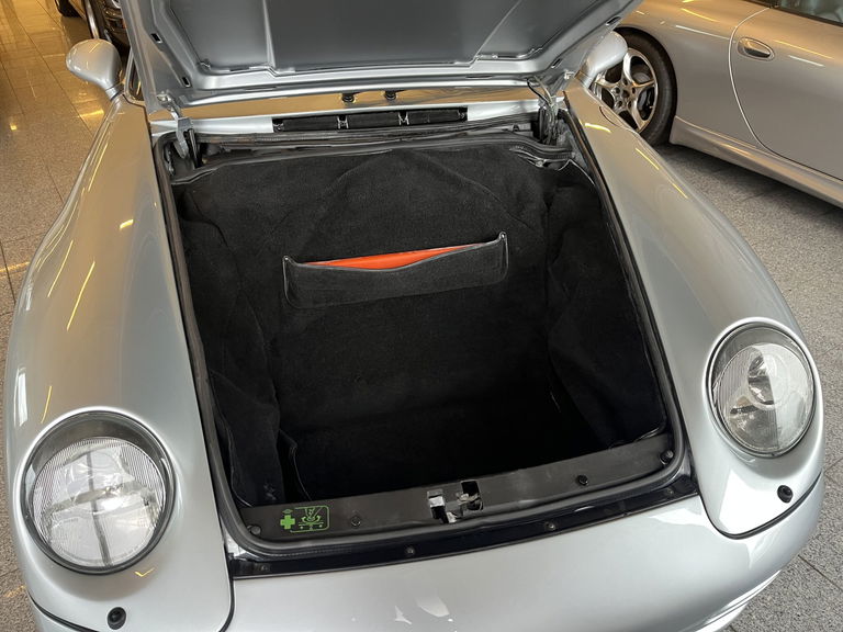 Porsche 993 Carrera 4