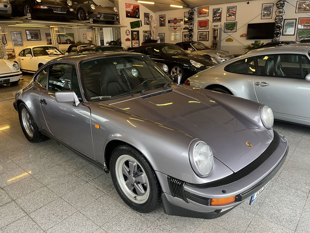 Porsche 911 Carrera 3.2