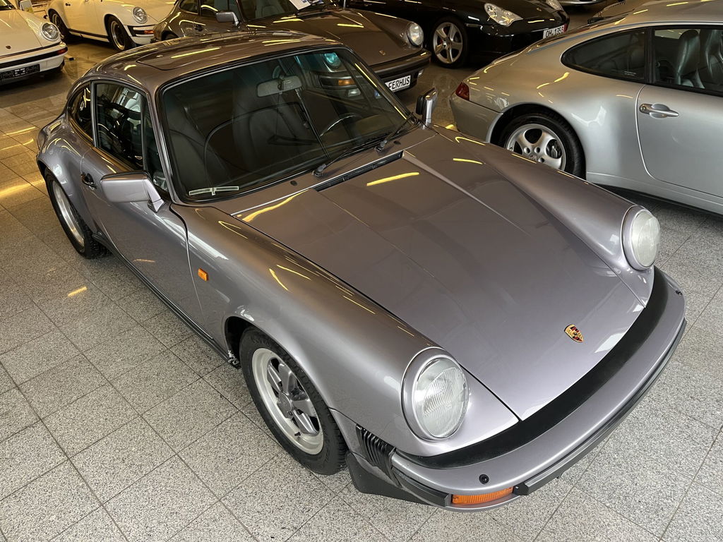 Porsche 911 Carrera 3.2