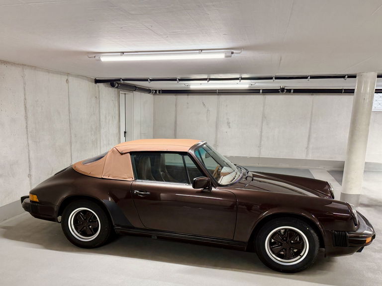 Porsche 911 Carrera 3.2