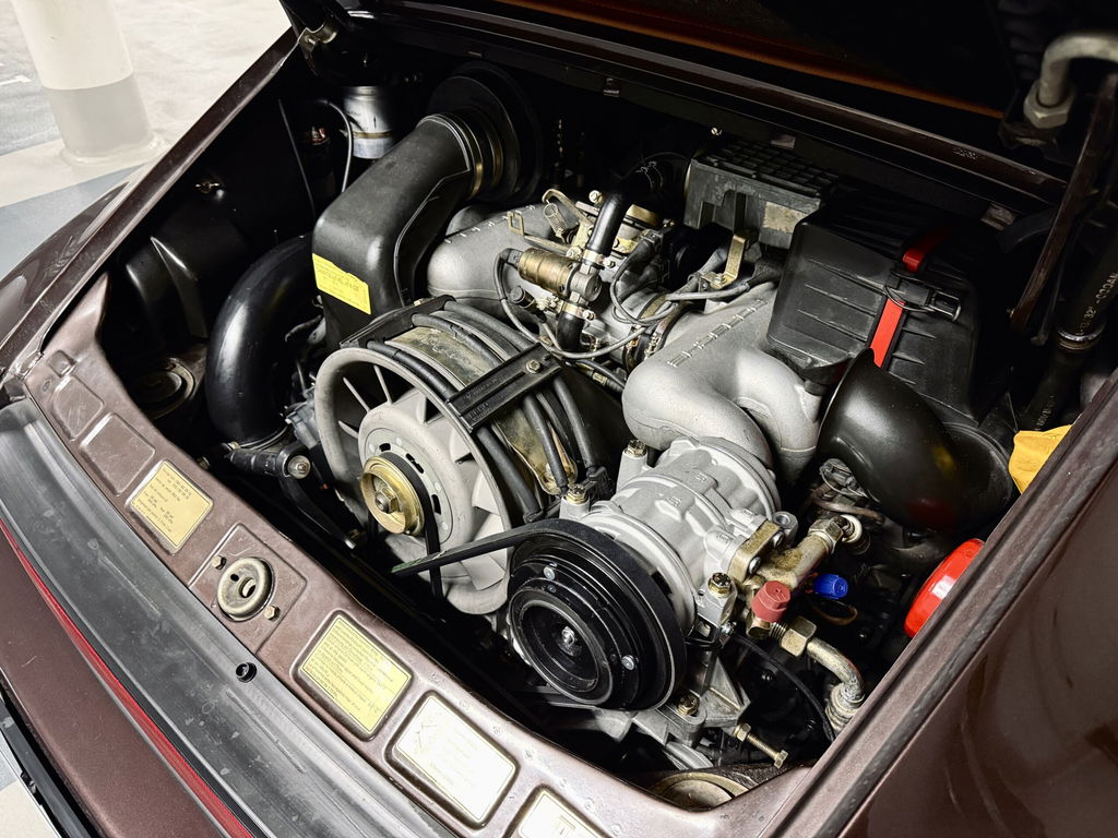 Porsche 911 Carrera 3.2