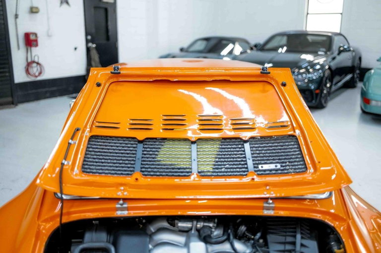 Porsche 911 Backdate