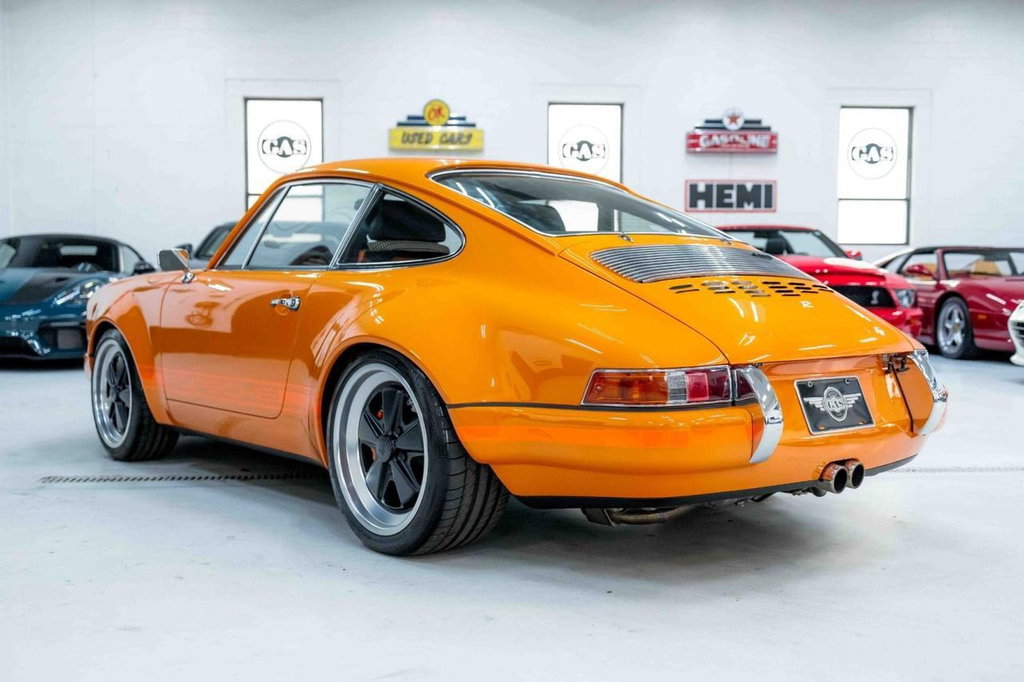 Porsche 911 Backdate