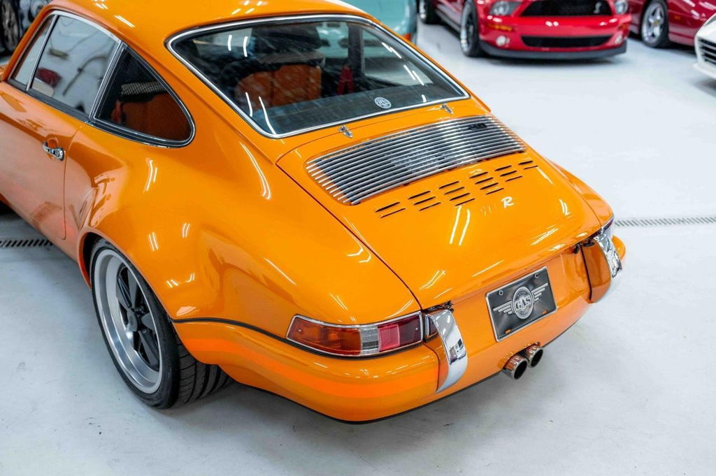 Porsche 911 Backdate