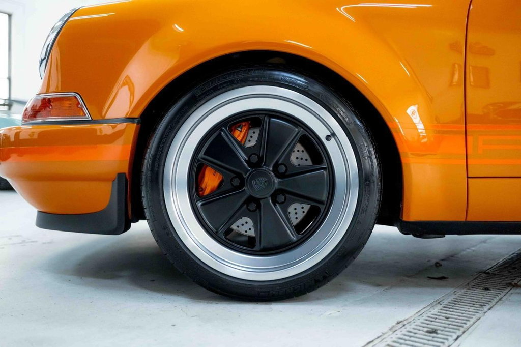 Porsche 911 Backdate