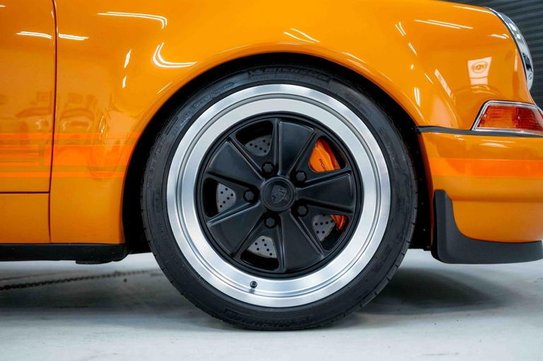 Porsche 911 Backdate