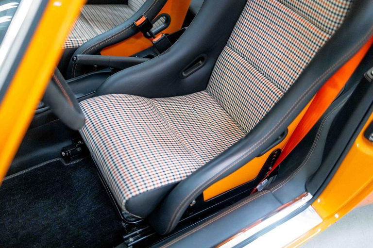 Porsche 911 Backdate