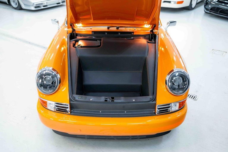 Porsche 911 Backdate