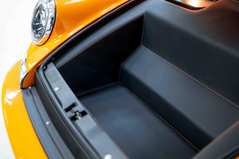 Porsche 911 Backdate