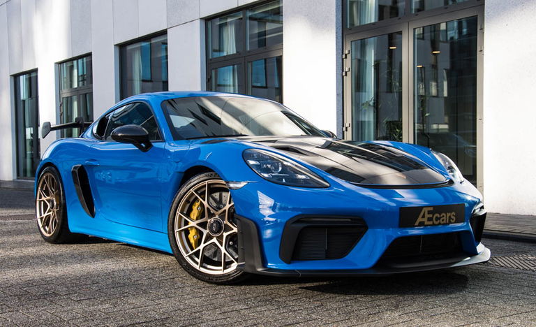 Porsche 718 Cayman GT4 RS