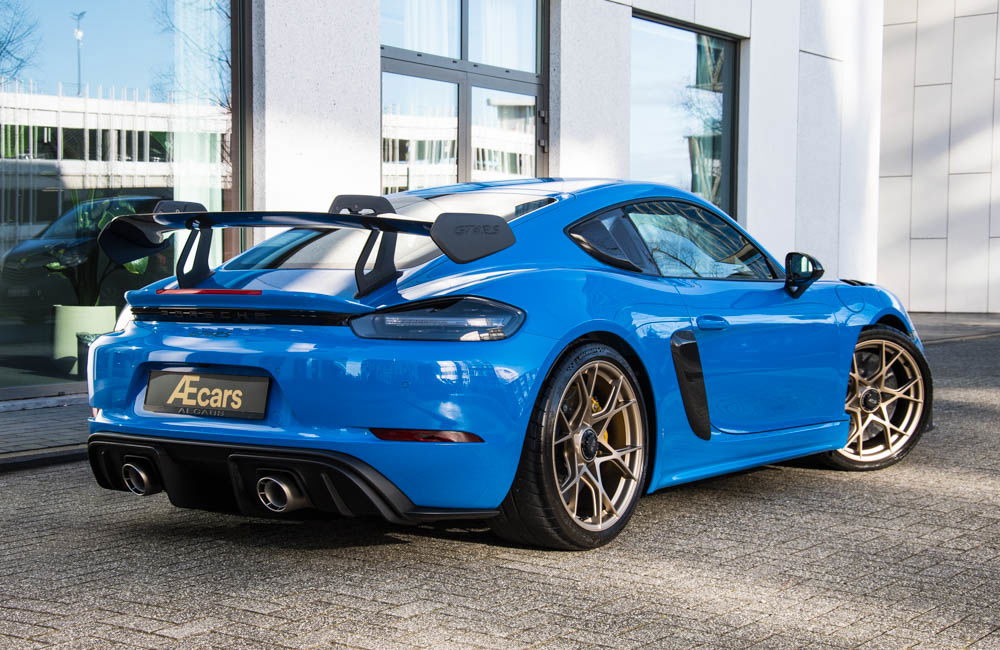 Porsche 718 Cayman GT4 RS