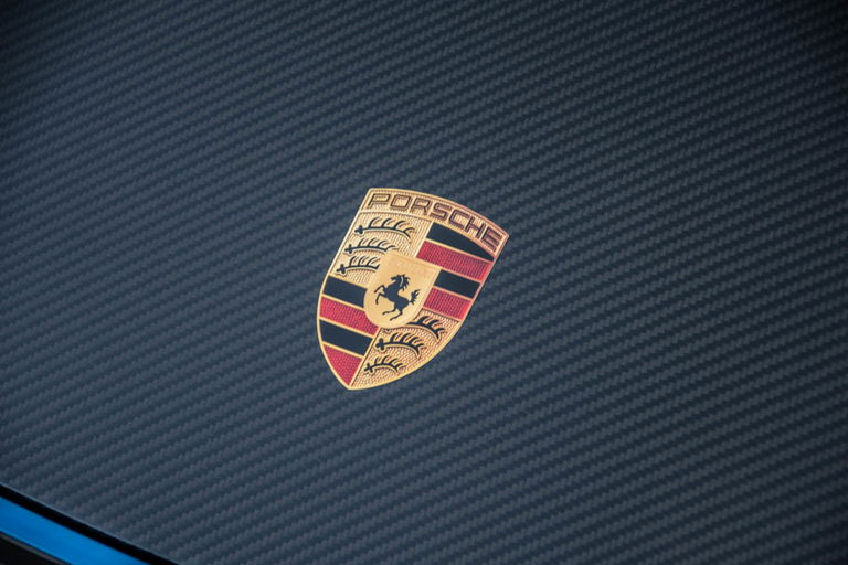 Porsche 718 Cayman GT4 RS