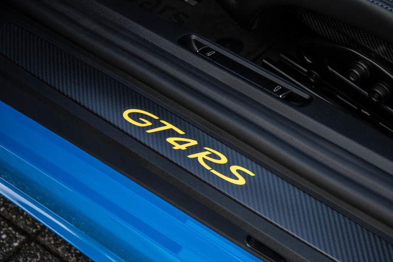 Porsche 718 Cayman GT4 RS