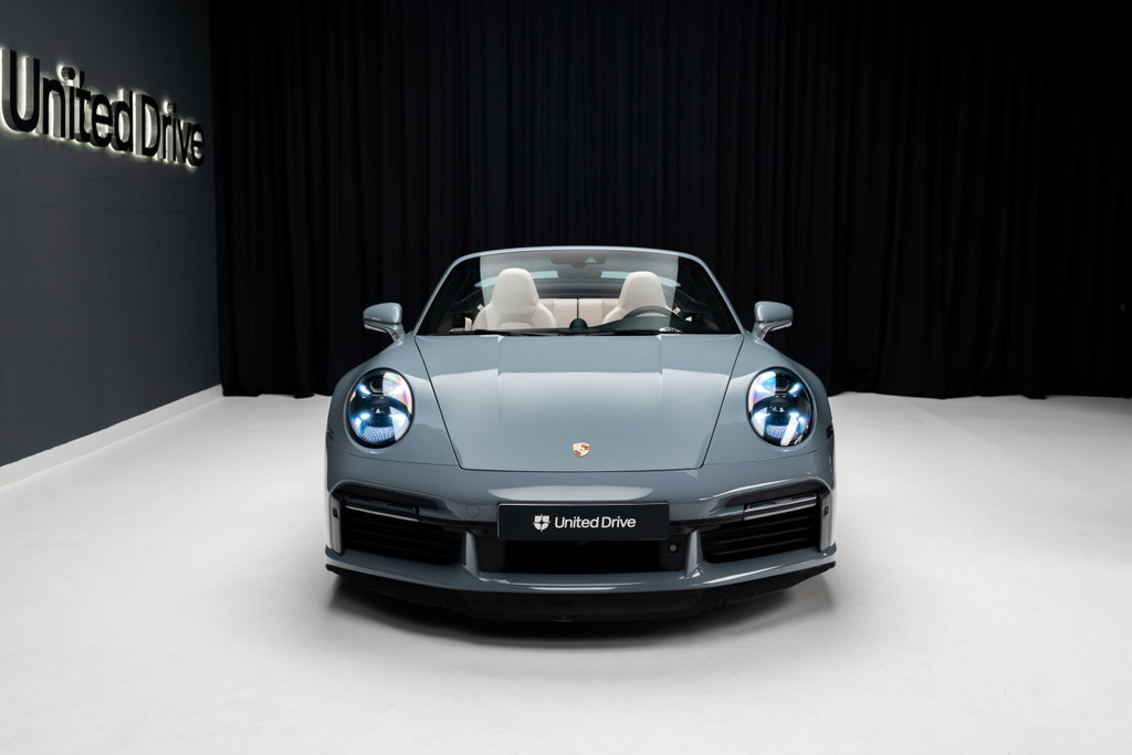 Porsche 992 Turbo
