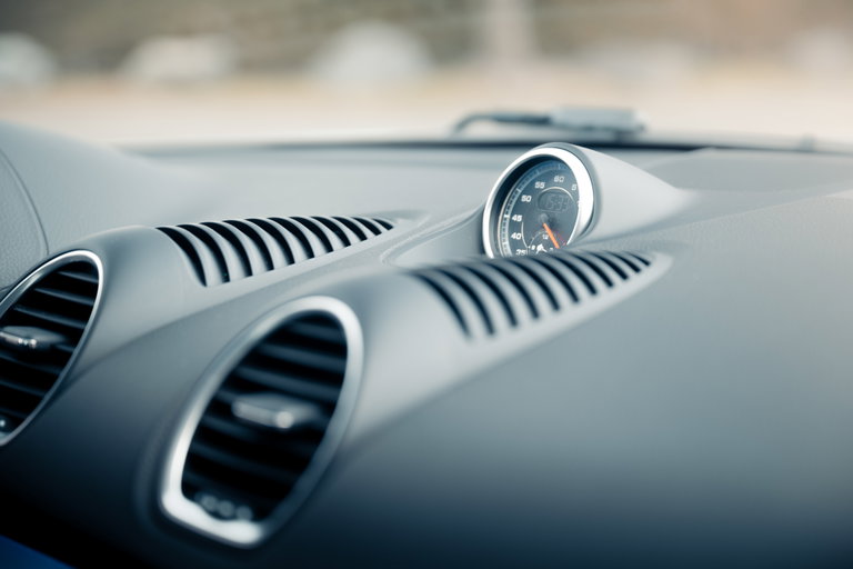 Porsche 718 Boxster