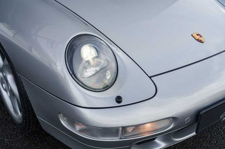 Porsche 993 Carrera 4S
