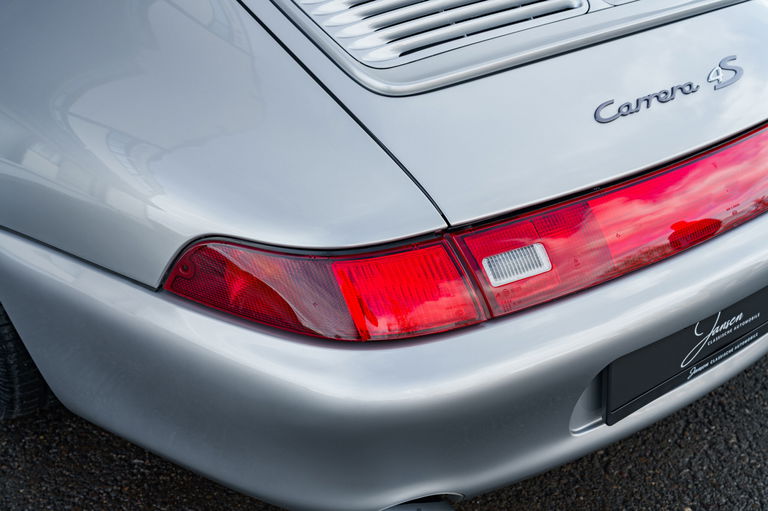 Porsche 993 Carrera 4S