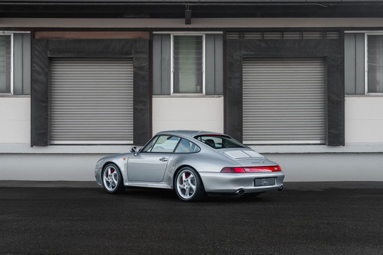 Porsche 993 Carrera 4S