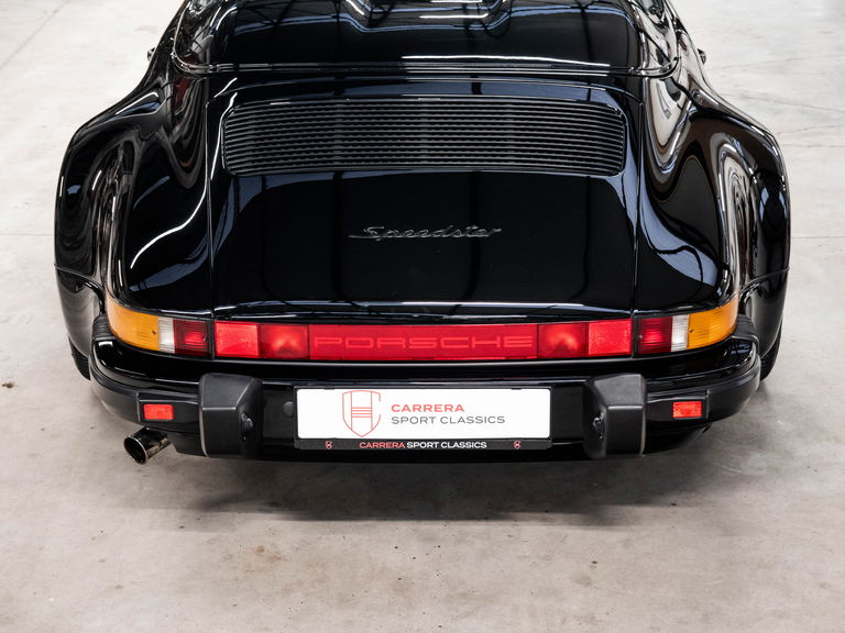 Porsche 911 Carrera 3.2 Speedster