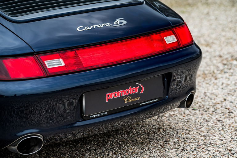 Porsche 993 Carrera 4S