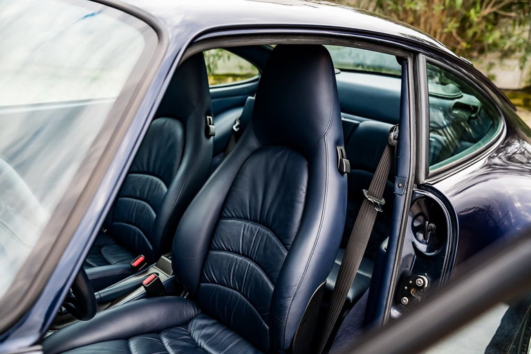 Porsche 993 Carrera 4S