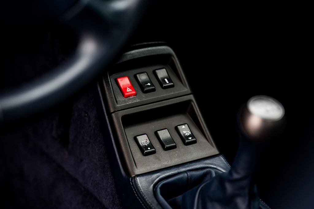 Porsche 993 Carrera 4S