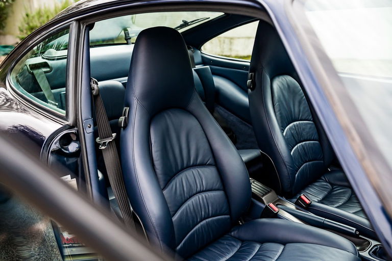 Porsche 993 Carrera 4S