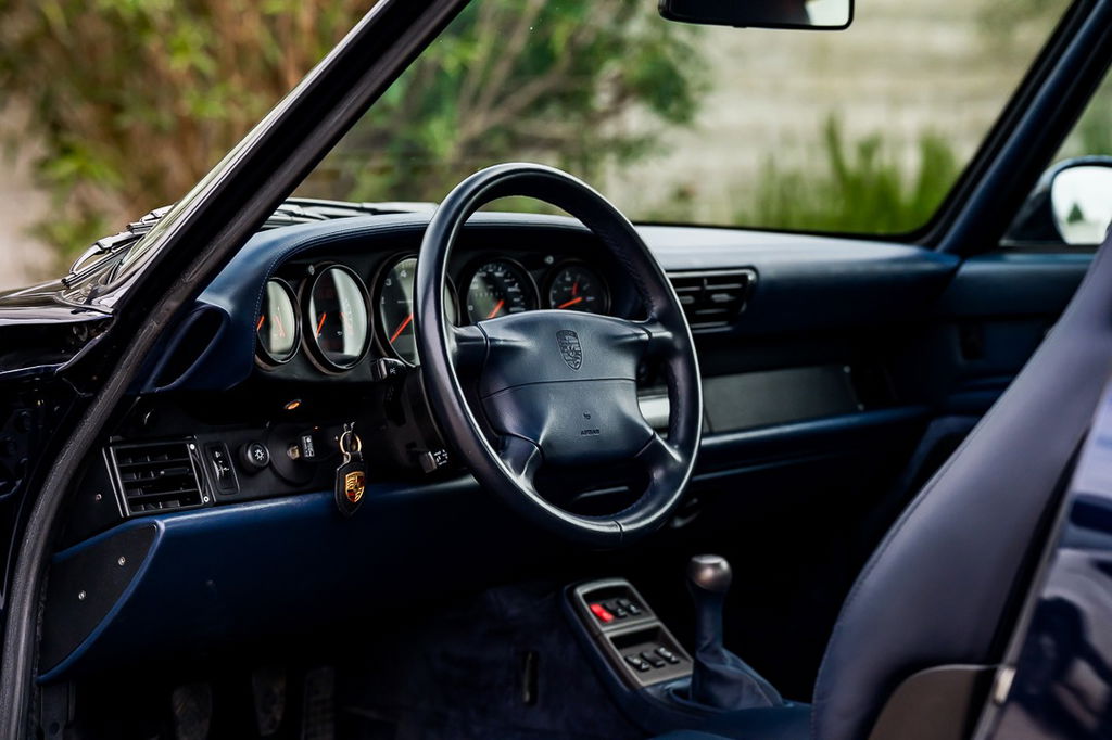 Porsche 993 Carrera 4S