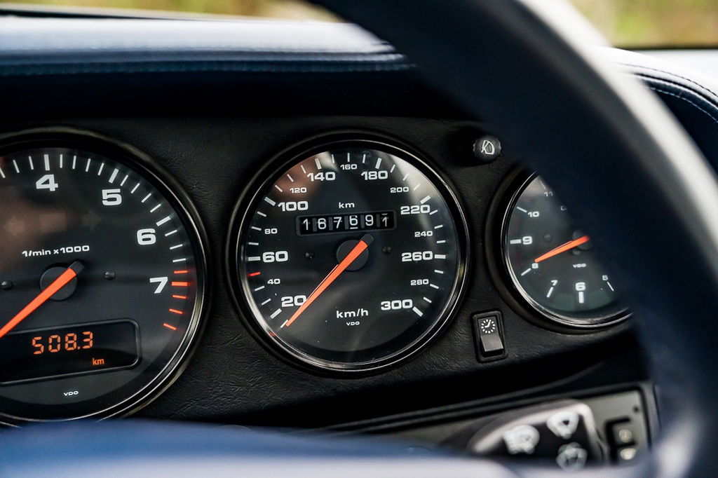 Porsche 993 Carrera 4S