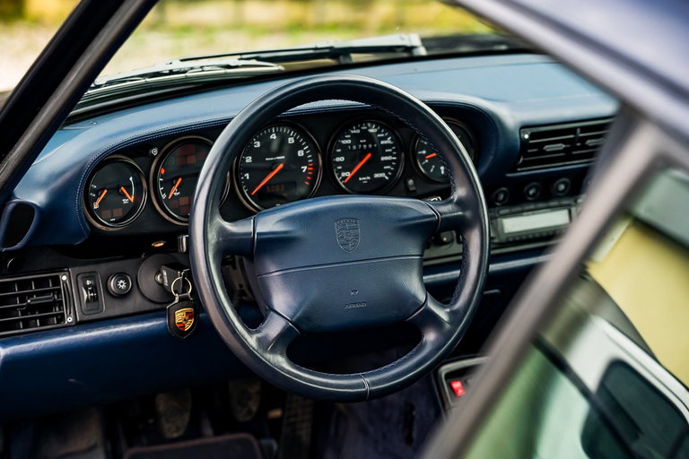 Porsche 993 Carrera 4S