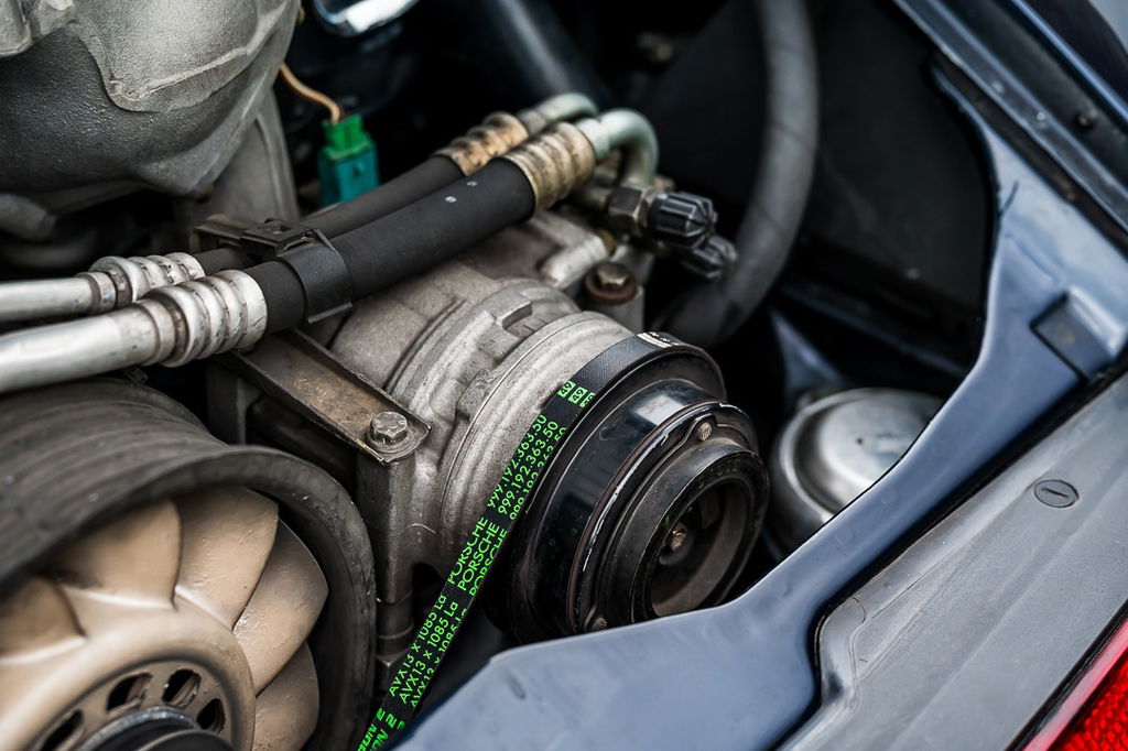 Porsche 993 Carrera 4S