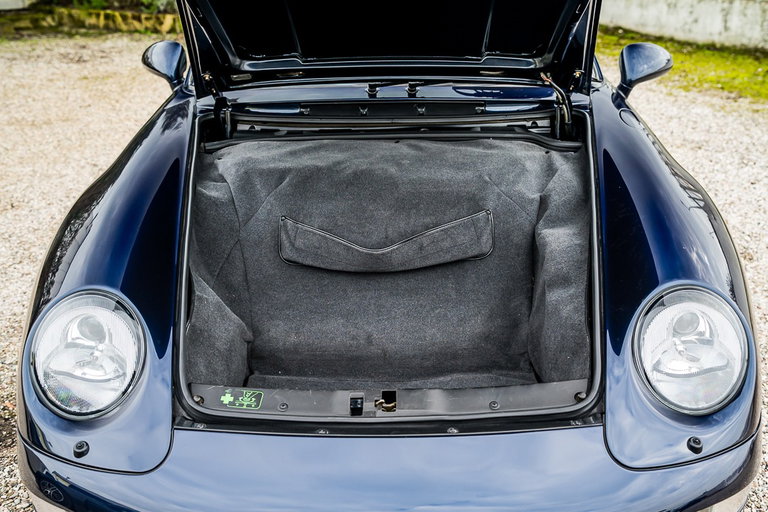 Porsche 993 Carrera 4S