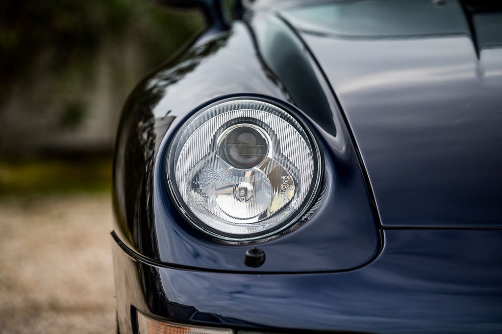 Porsche 993 Carrera 4S