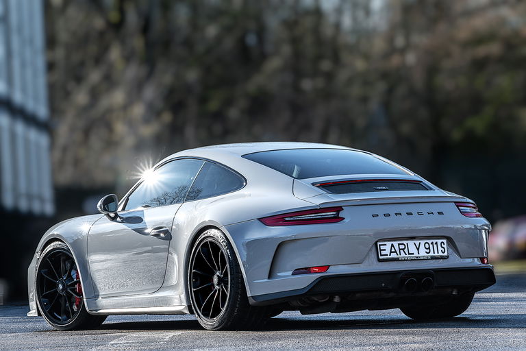 Porsche 991.2 GT3 Touring