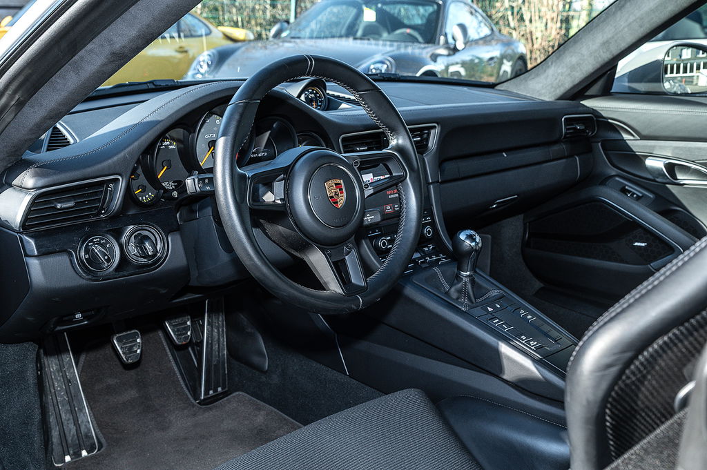 Porsche 991.2 GT3 Touring