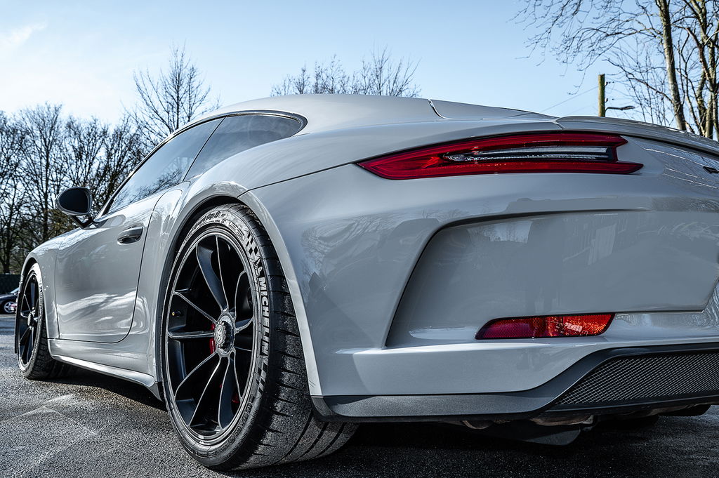 Porsche 991.2 GT3 Touring