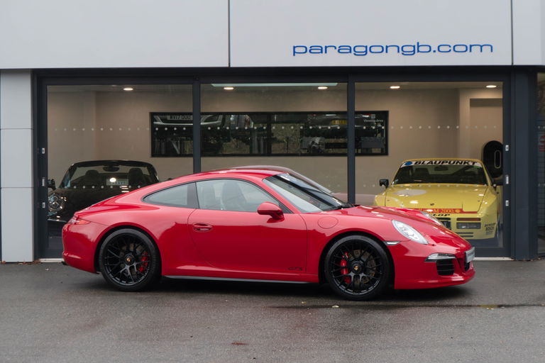 Porsche 991 Carrera GTS