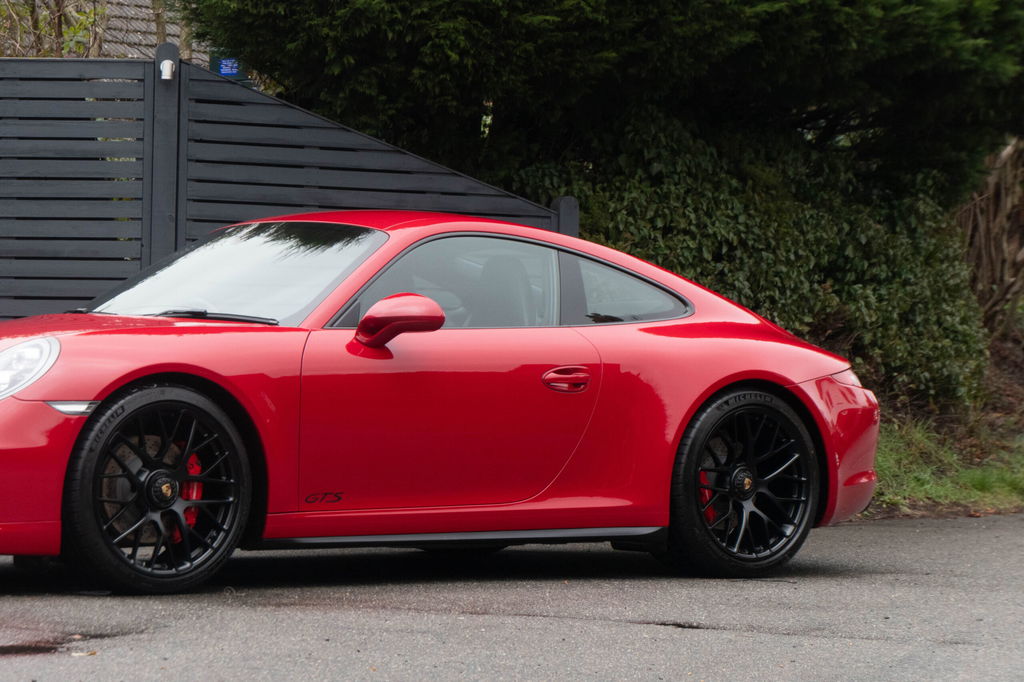 Porsche 991 Carrera GTS