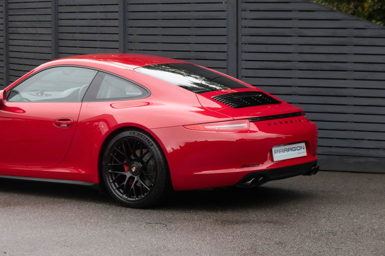 Porsche 991 Carrera GTS