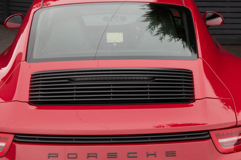 Porsche 991 Carrera GTS