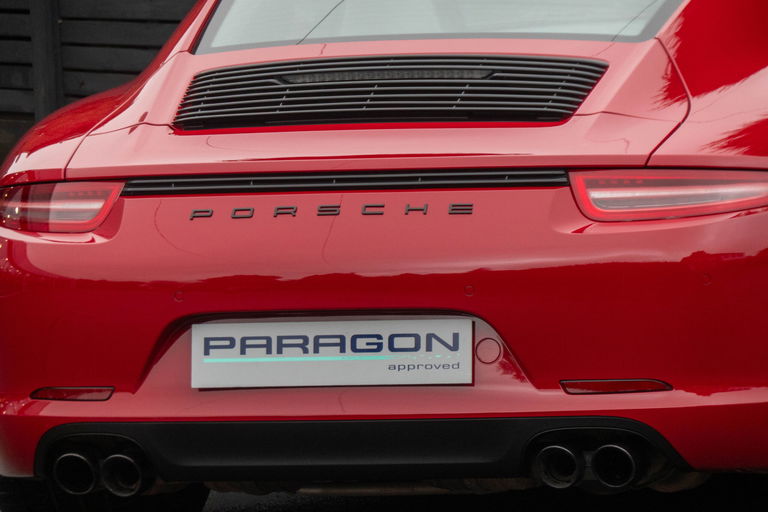 Porsche 991 Carrera GTS