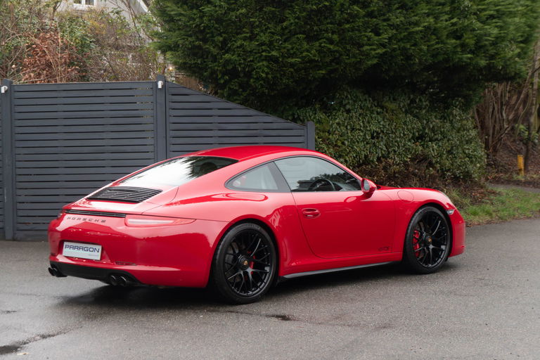 Porsche 991 Carrera GTS