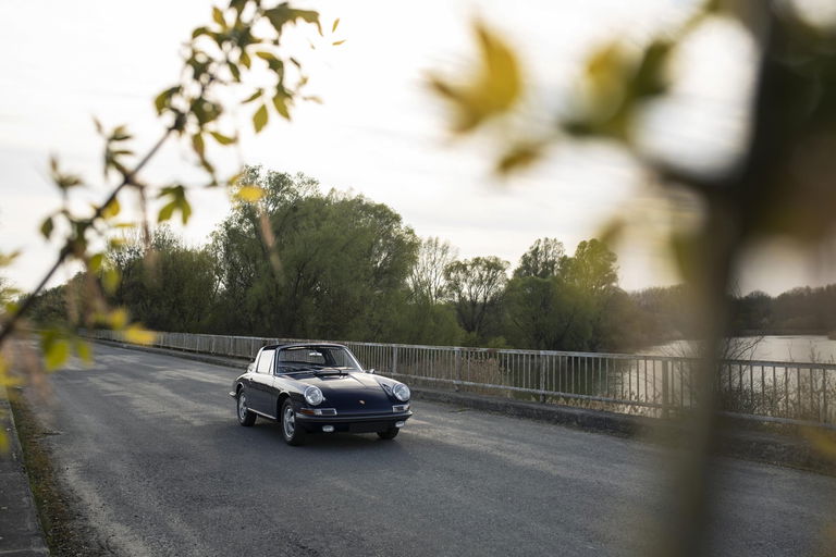 Porsche 911 S (F-Modell)