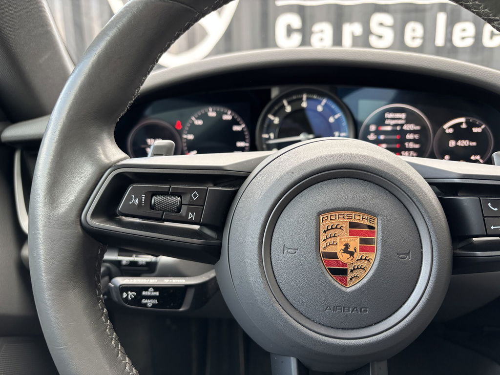 Porsche 992 Carrera 4S