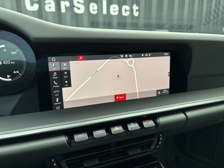 Porsche 992 Carrera 4S