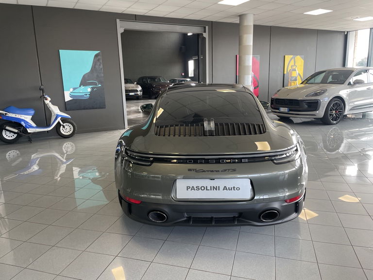 Porsche 992 Carrera GTS