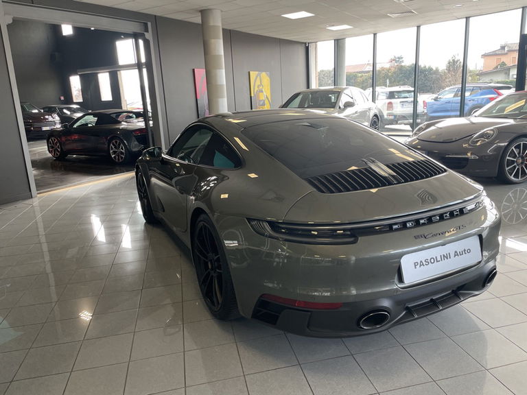 Porsche 992 Carrera GTS